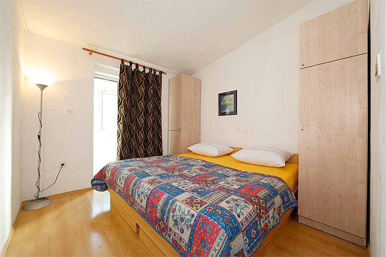apartments Brkuši, Makarska - bedroom