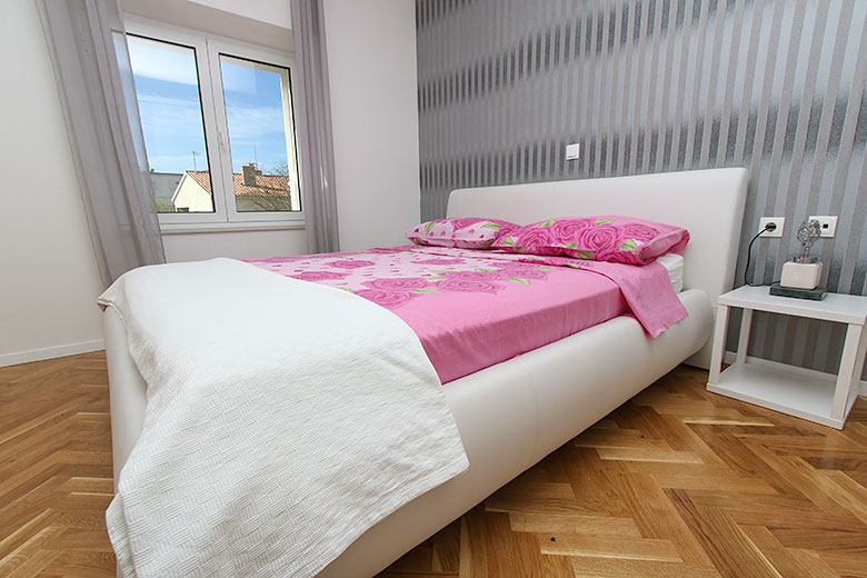 Apartments City, Makarska - bedroom