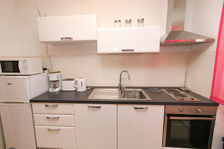 Apartments City, Makarska - kitchen