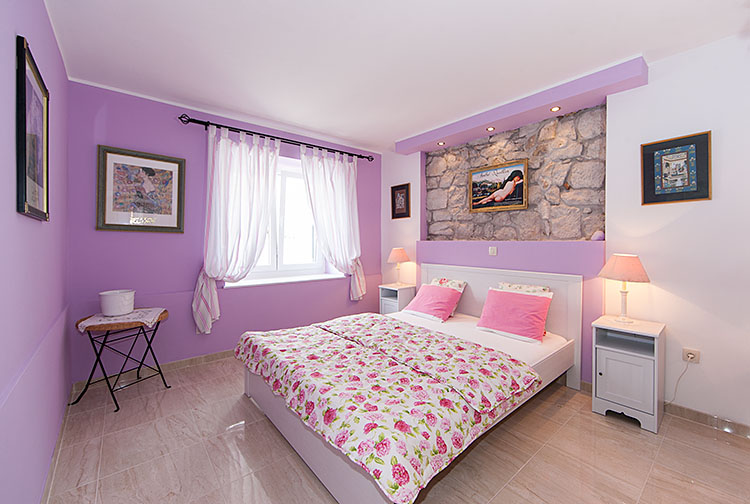 Apartments Columba, Makarska - bedroom