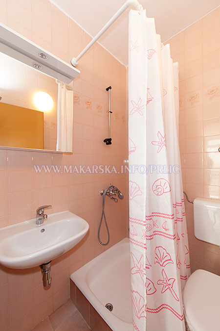 apartments Prli, Makarska - bathroom