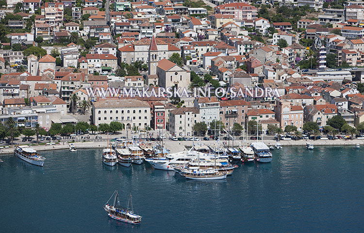 Makarska harbour - aerial view
